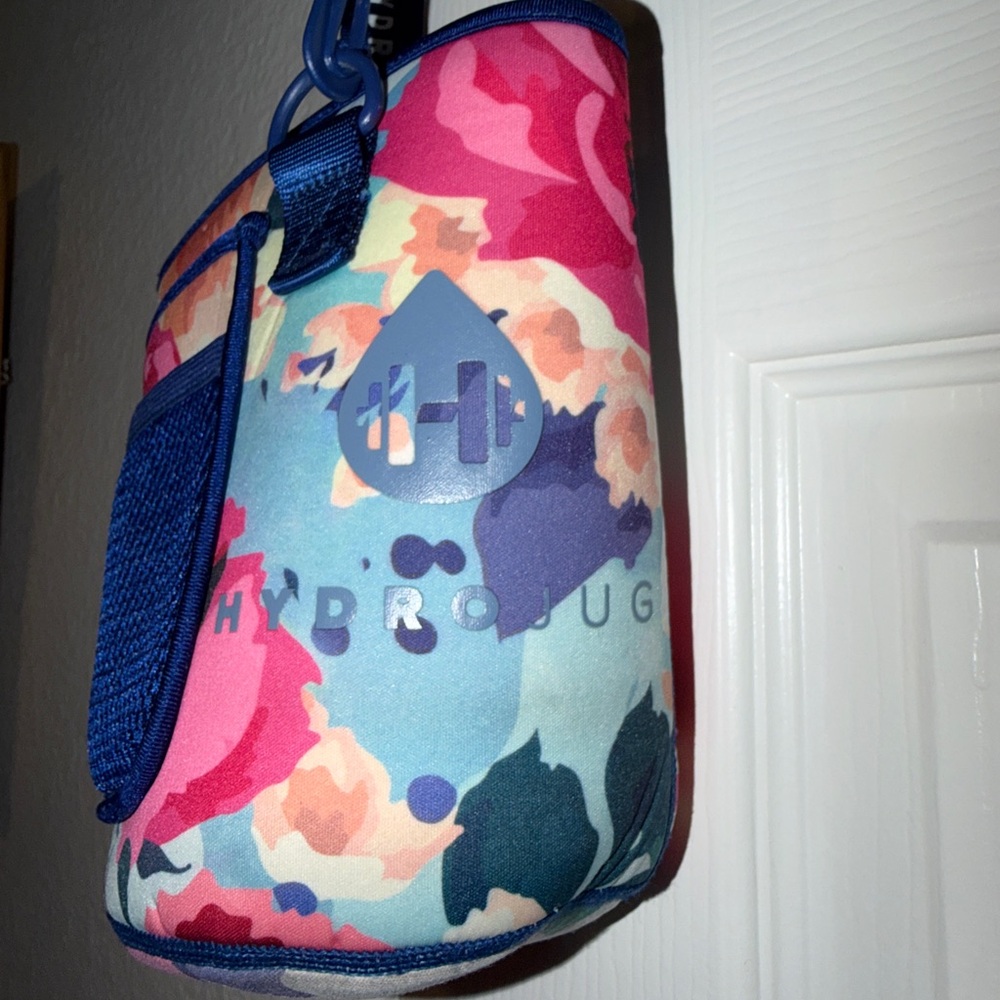 Hydrojug Floral Jug Sleeve - Picture 3 of 7